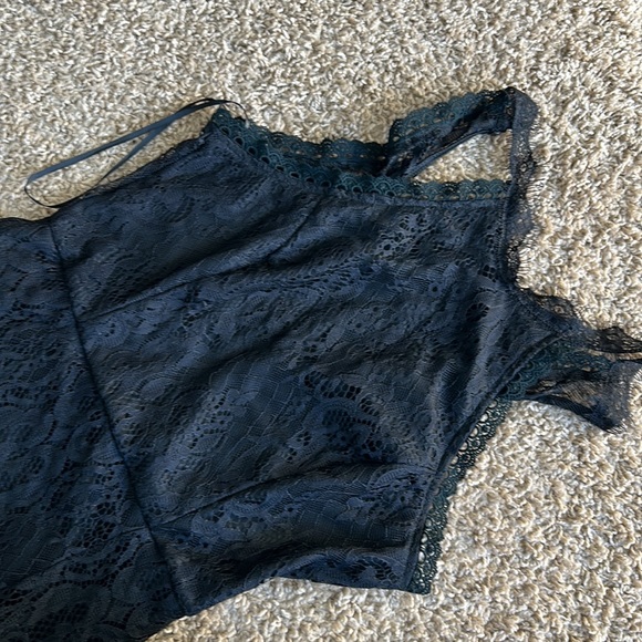 Lulu dress size small , black lace , halter top - Picture 2 of 5